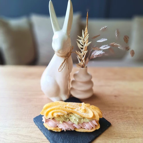 Epres-pisztáciás ekler