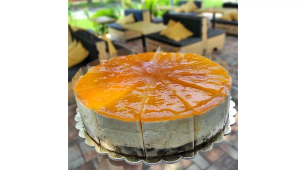 Mangós sacher tortaszelet